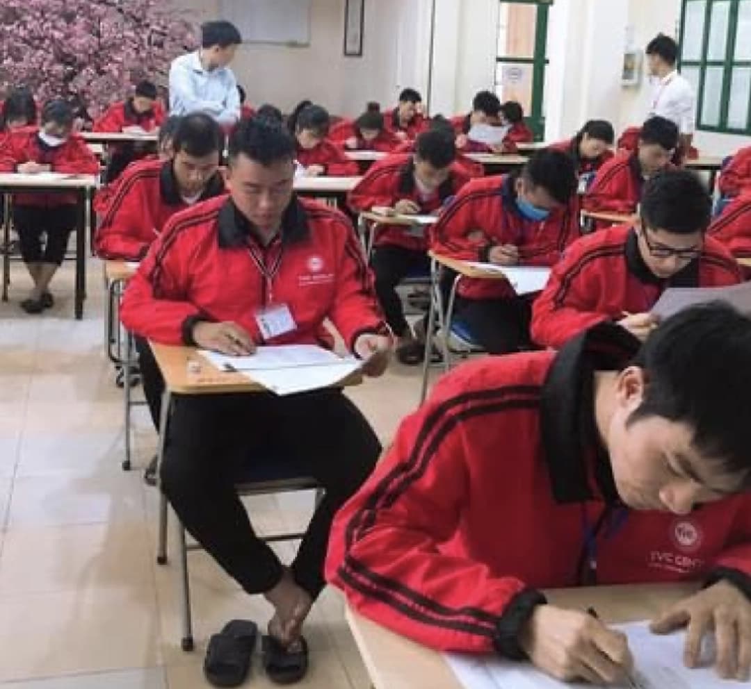 Hoạt động HelloJob 13